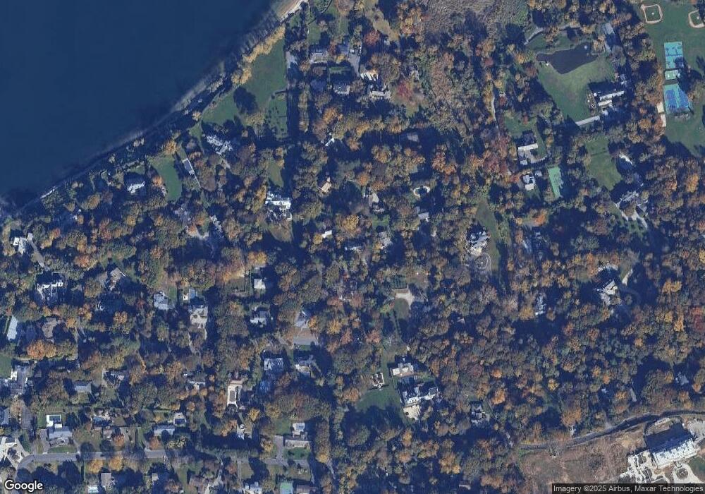 7 Ridge Rd, Glen Cove, NY 11542 - photo 1