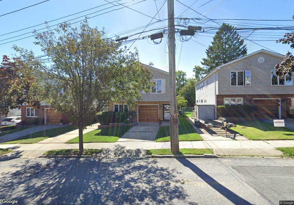 108 Buffalo St, Staten Island, NY 10306 - photo 1