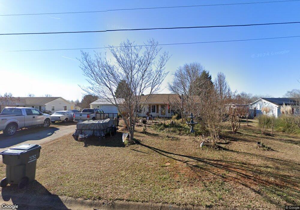 231 Wolfe Ln, Inman, SC 29349 - photo 1