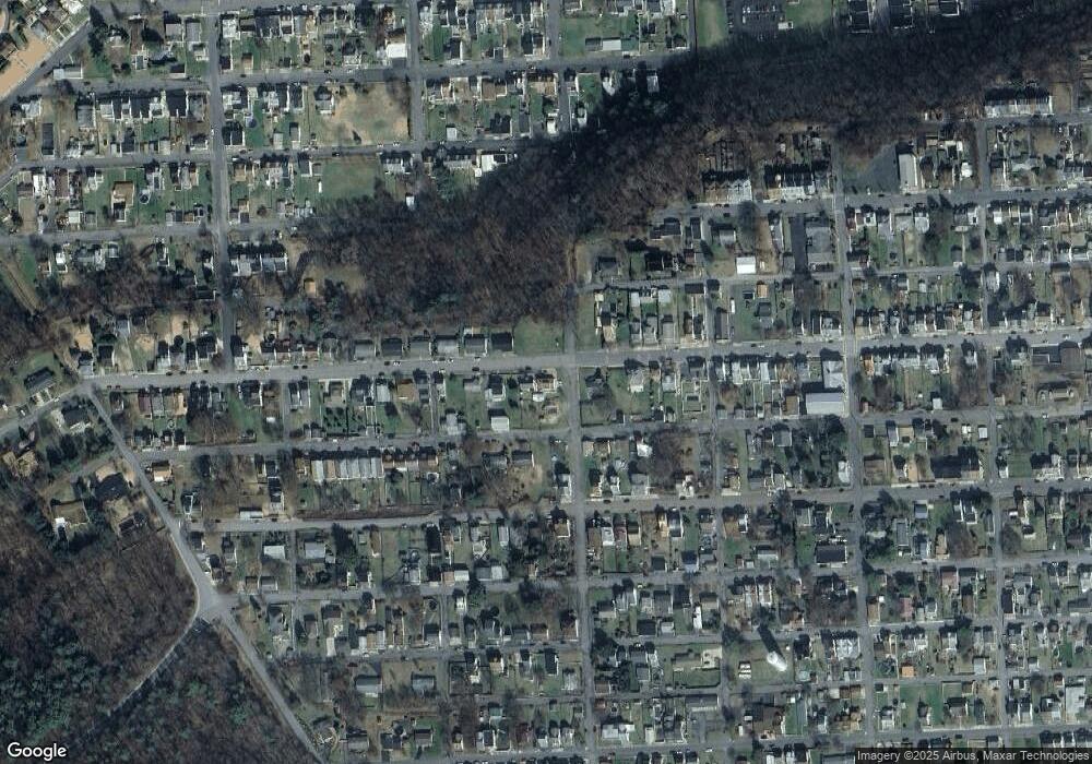 1510 W Pine St, Coal Township, PA 17866 - photo 1