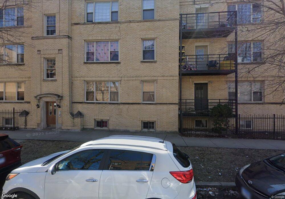 6259 N Mozart St, Chicago, IL 60659 - photo 1