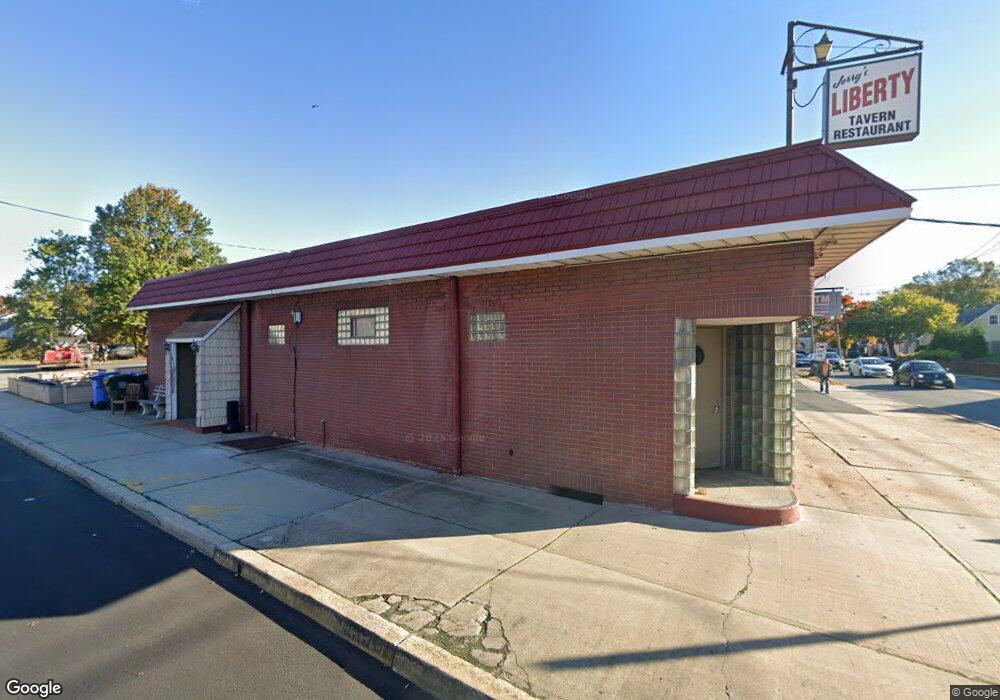 633 King Georges Rd unit 1, Woodbridge Township, NJ 08863 - photo 1