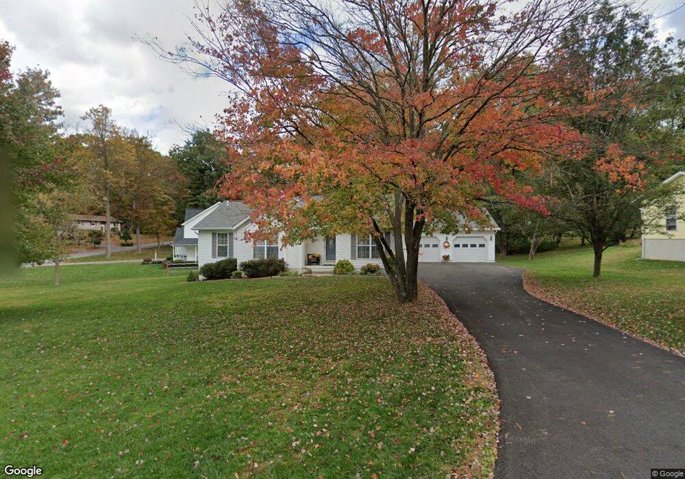 5817 Miriam Dr, Sykesville, MD 21784 - photo 1