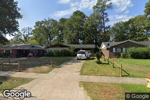 810 Pine Tree Dr, Shreveport, LA 71106