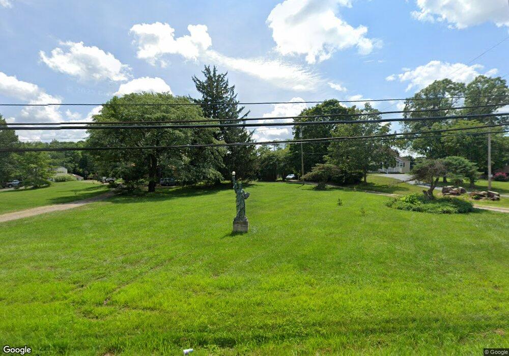 1530 Demorest Rd, Columbus, OH 43228 - photo 1