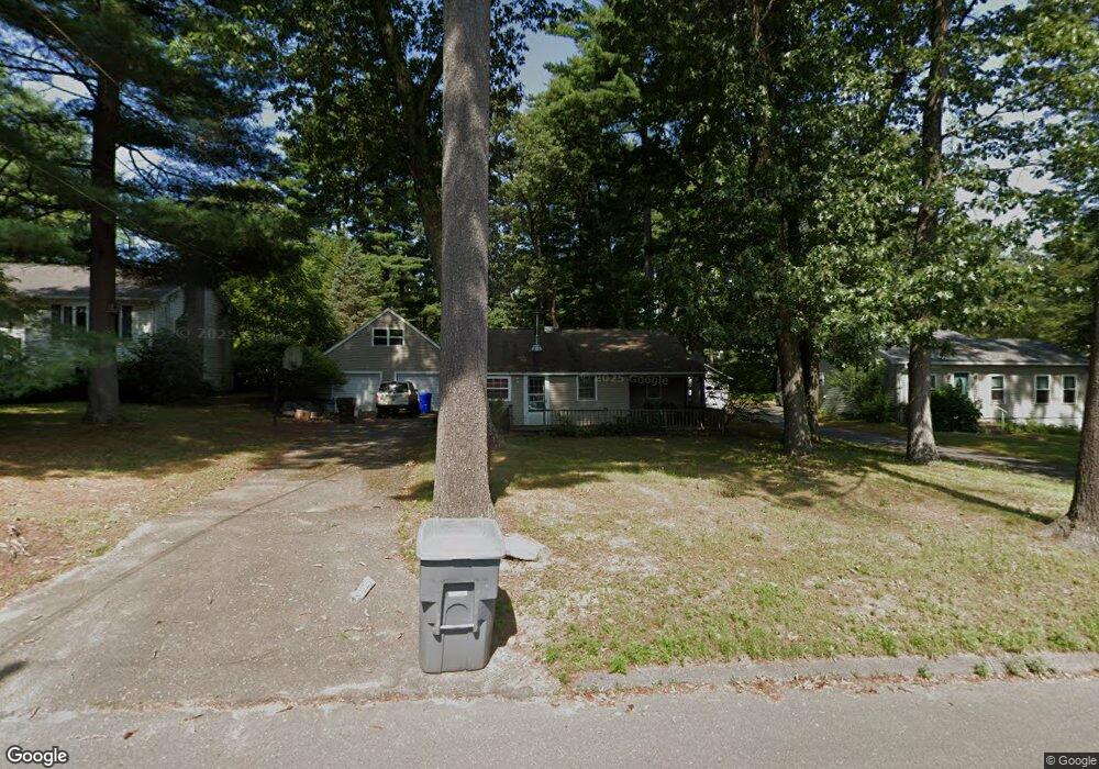 7 W Shore Dr, Enfield, CT 06082 - photo 1