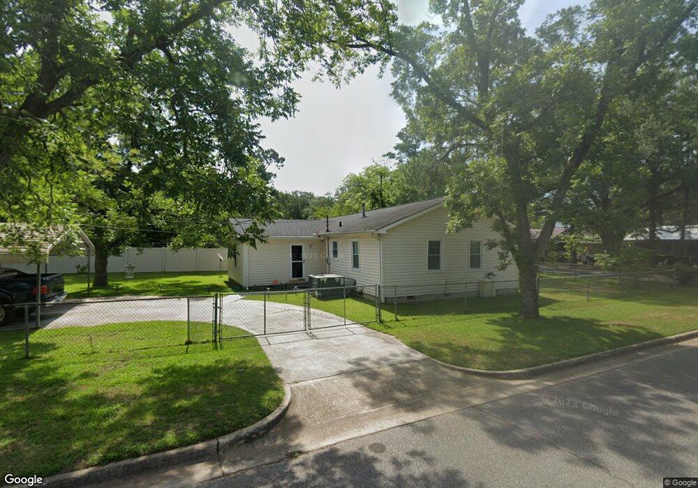 1519 W Whitney Ave, Albany, GA 31707 - photo 1