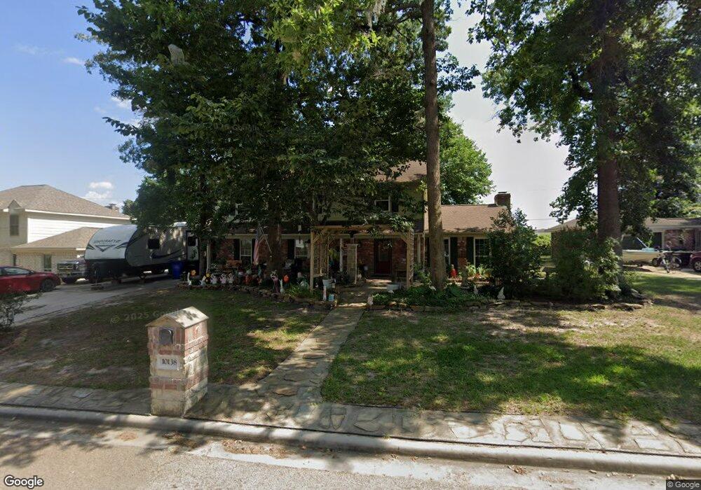 10138 Woodhollow Dr, Conroe, TX 77385 - photo 1