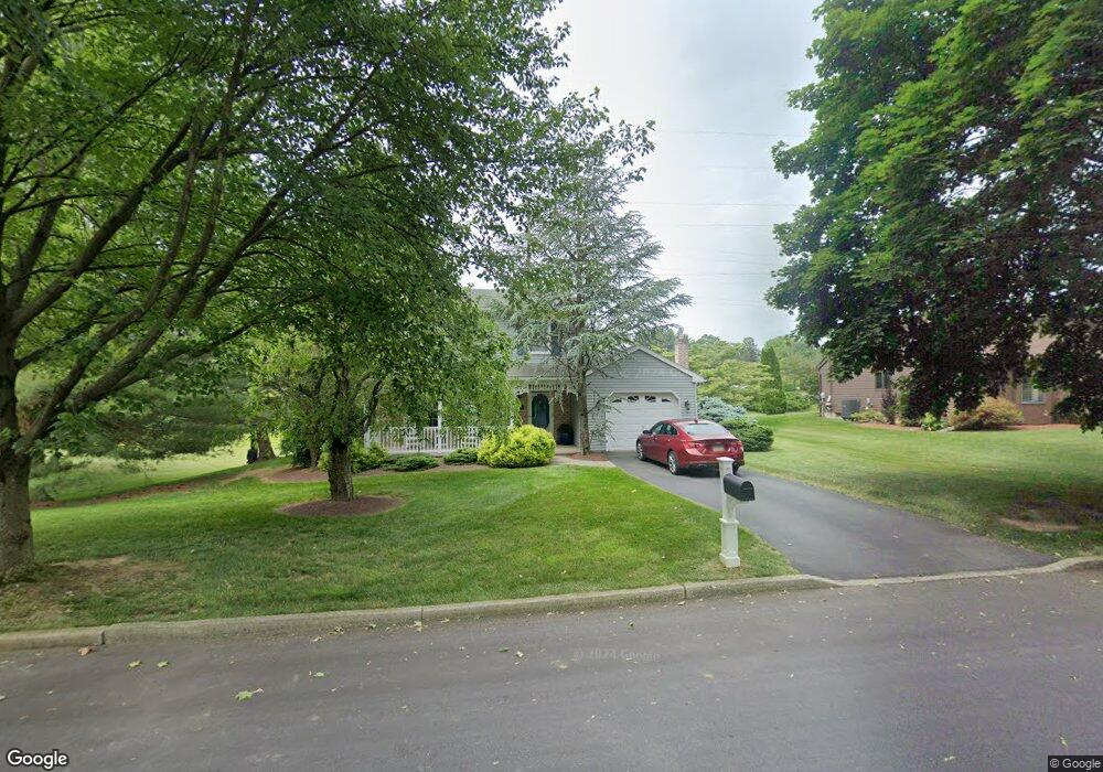 1720 Lamplighter Dr, Macungie, PA 18062 - photo 1