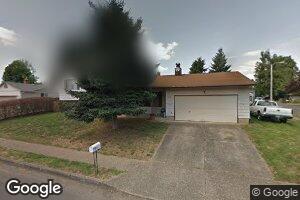 1811 SW 8th Dr, Gresham, OR 97080