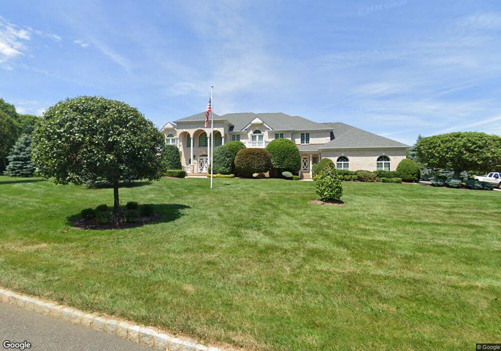 5 Tricorne Ct, Holmdel, NJ 07733 - photo 1