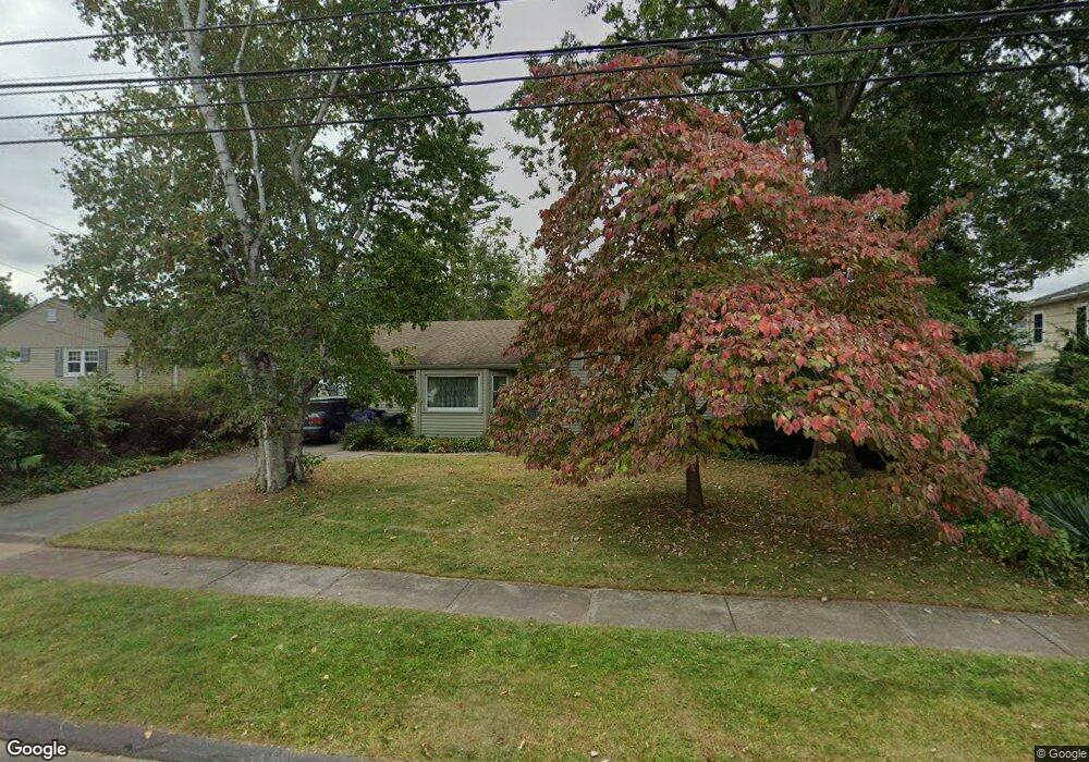 5 Kimberly Rd, West Hartford, CT 06107 - photo 1