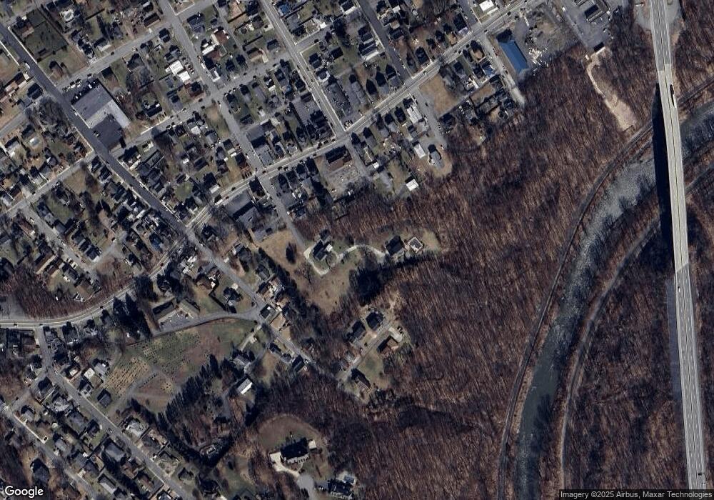 411 Mcclure St, Old Forge, PA 18518 - photo 1