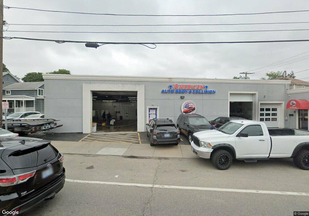 1006 Cranston St, Cranston, RI 02920 - photo 1