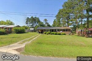 707 Cedar Dr, Ashburn, GA 31714