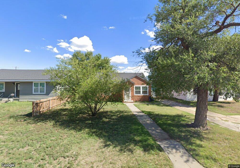 407 S Meredith Ave, Dumas, TX 79029 - photo 1