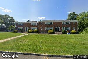 10 Stanford Dr, Bridgewater, NJ 08807