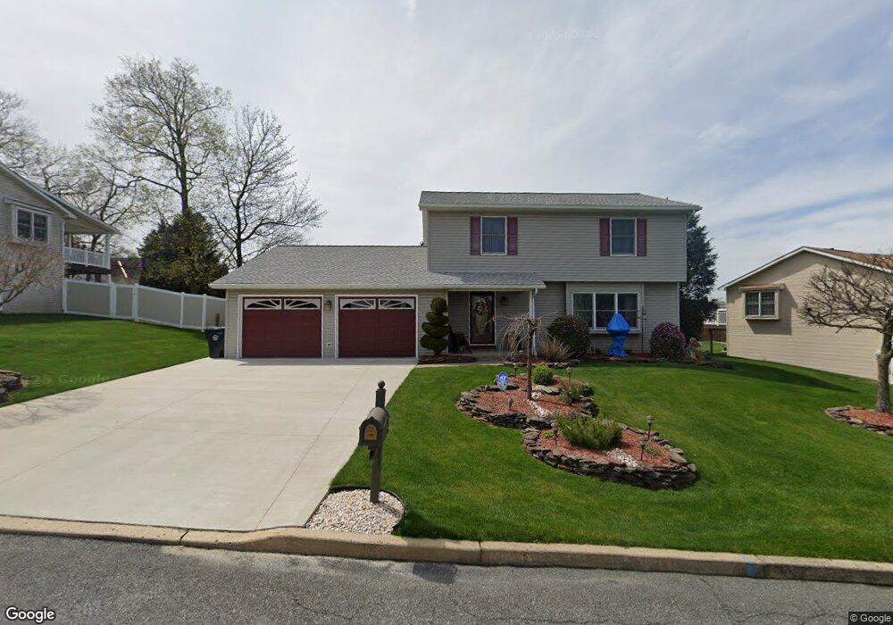 2014 Woodside Ct, Allentown, PA 18103 - photo 1