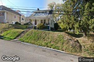 670 Crescent Blvd, Crescent, PA 15046