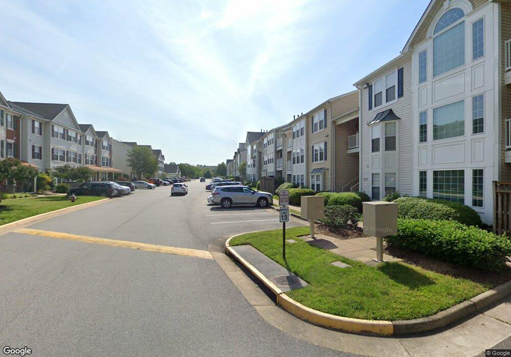 8303 Bluebird Way unit 8303B, Lorton, VA 22079 - photo 1