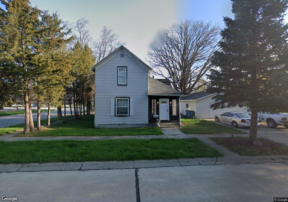 318 Phillip St, Auburn, IN 46706 - photo 1