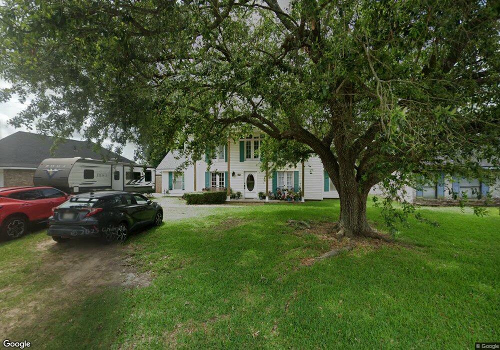 149 E Greenway St, Lake Charles, LA 70605 - photo 1
