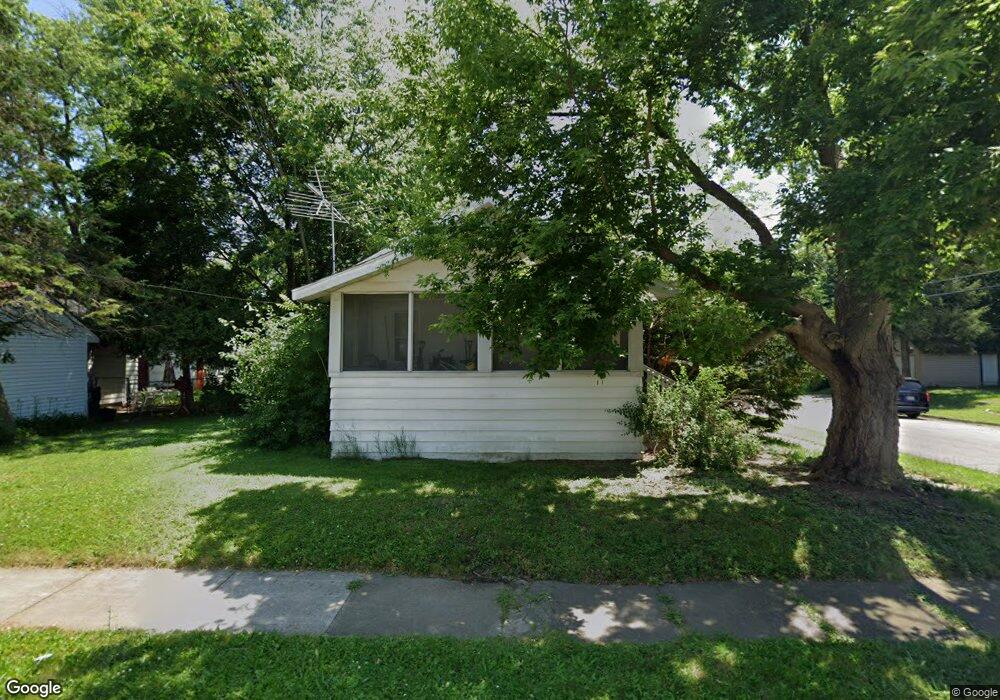 1129 Pinehurst Ave, Flint, MI 48507 - photo 1