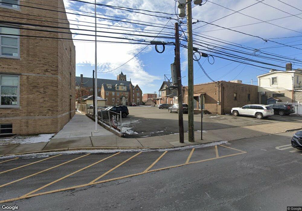 304 Ridge Rd unit A, Lyndhurst, NJ 07071 - photo 1