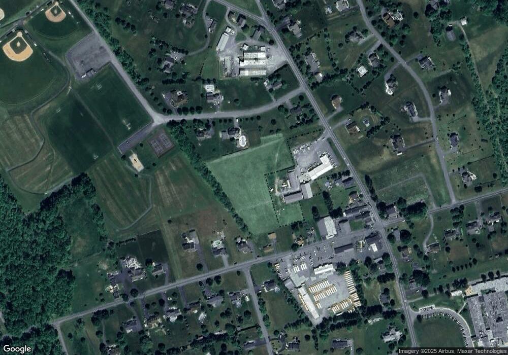 1035 Bushkill Center Rd unit 1, Nazareth, PA 18064 - photo 1