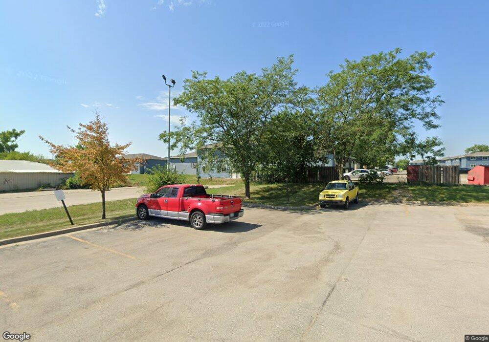 3917 21st Avenue Place SW unit 4, Cedar Rapids, IA 52404 - photo 1