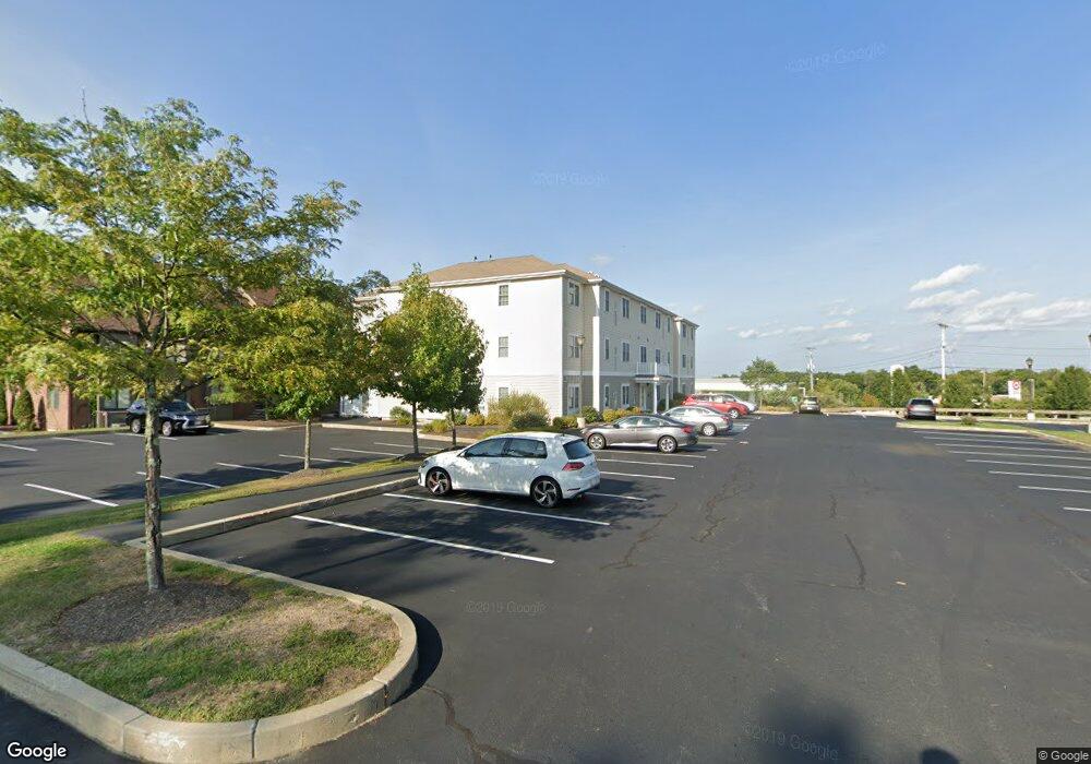 555 Page St unit 105, Stoughton, MA 02072 - photo 1