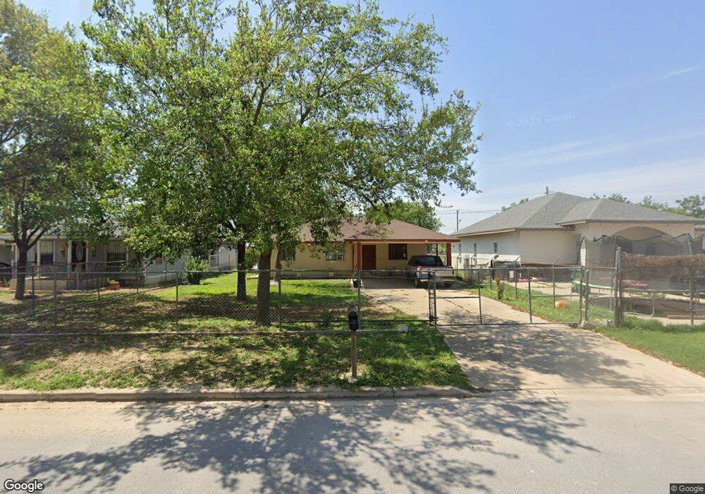 1419 Santa Barbara Dr, Alamo, TX 78516 - photo 1