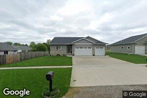 4755 Winghaven Dr, Waterloo, IA 50701
