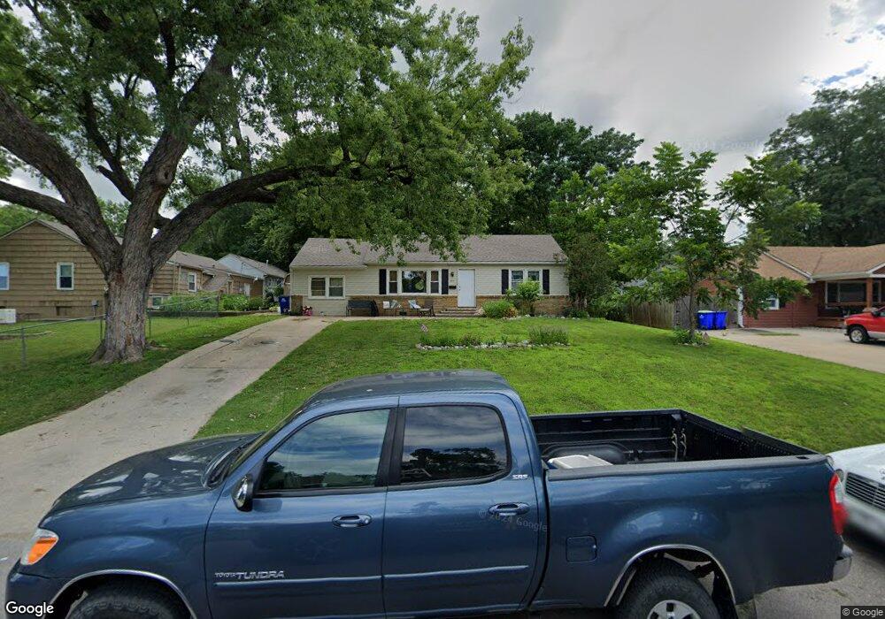 6411 Melrose Ln, Shawnee, KS 66203 - photo 1