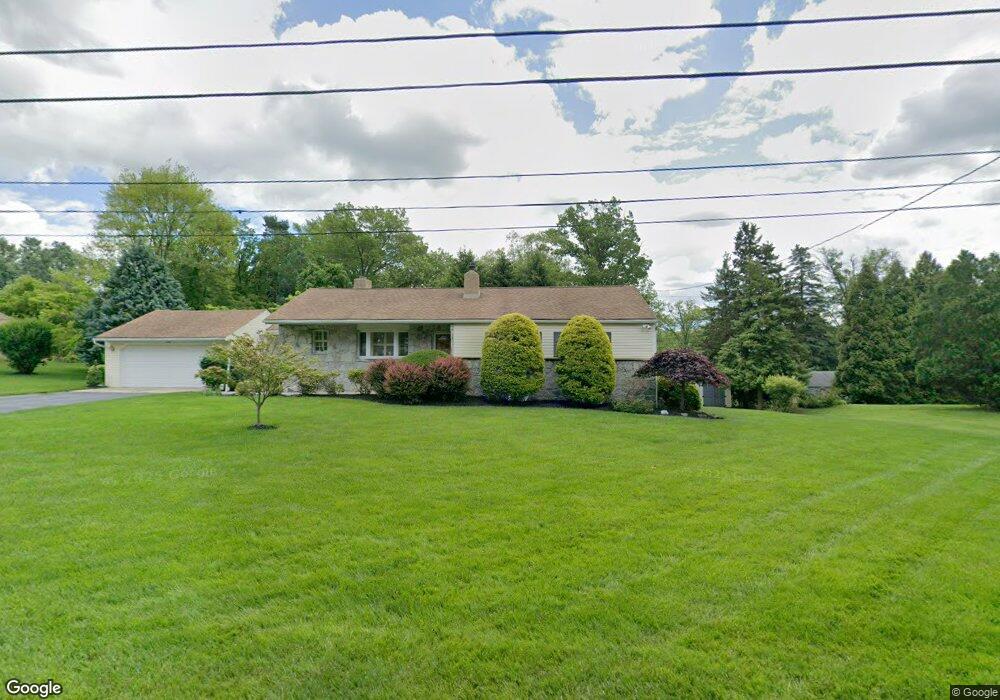 1304 Kirks Ln, Dresher, PA 19025 - photo 1