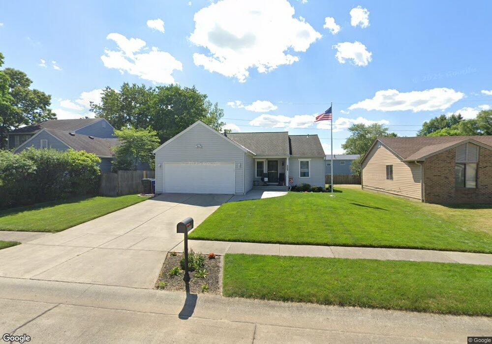 3035 Argonne Ct, Columbus, OH 43232 - photo 1