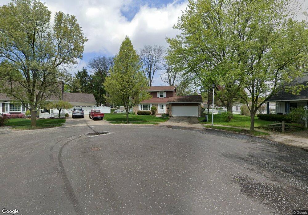 968 Gettysburg Dr, Adrian, MI 49221 - photo 1