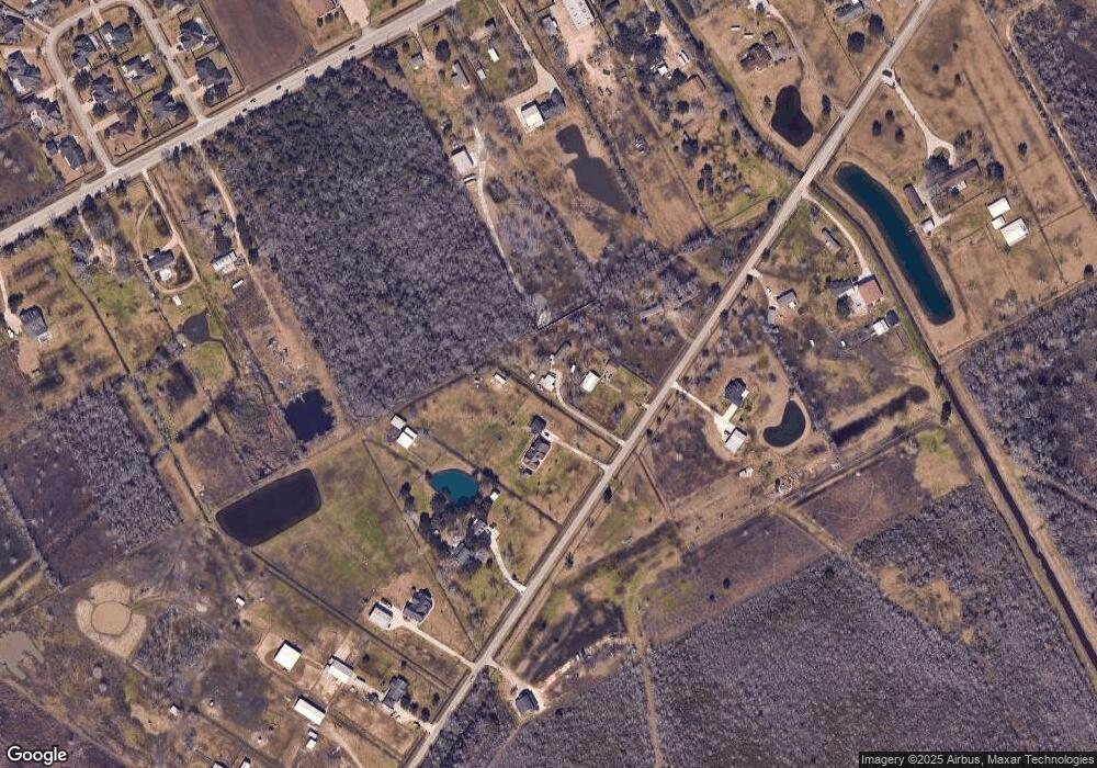 2238 County Road 172 unit A, Alvin, TX 77511 - photo 1