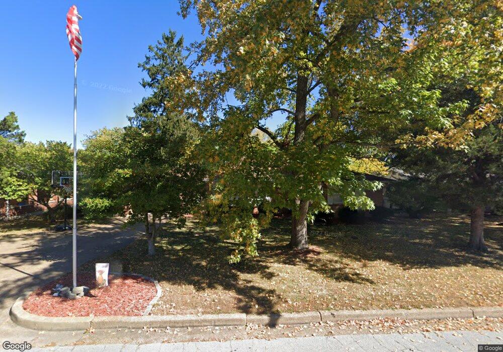 902 Murry Ln, Rolla, MO 65401 - photo 1