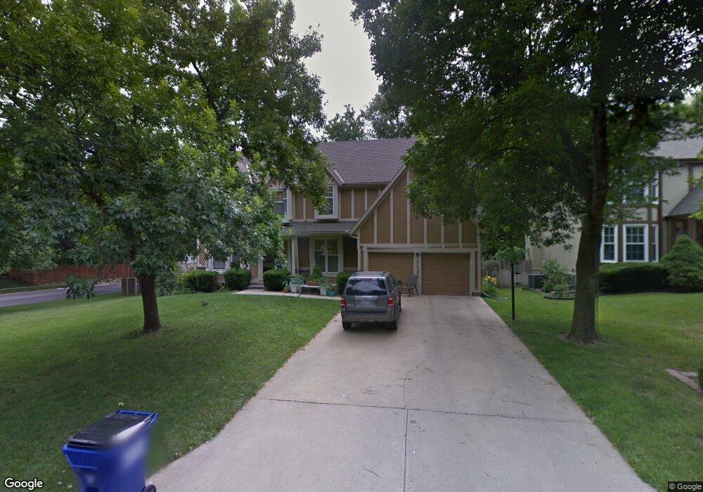 8431 Hall St, Lenexa, KS 66219 - photo 1