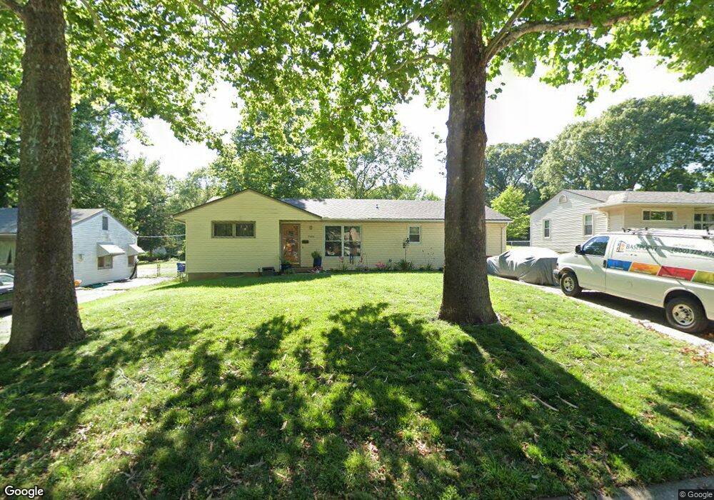 5228 Flint St, Shawnee, KS 66203 - photo 1