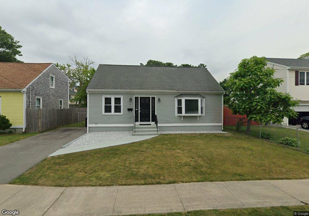 57 Hunter St, New Bedford, MA 02740 - photo 1