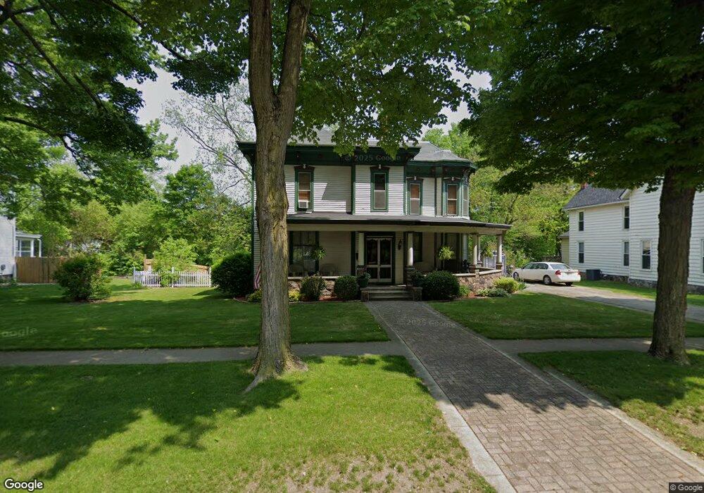 328 W Michigan St, Lagrange, IN 46761 - photo 1