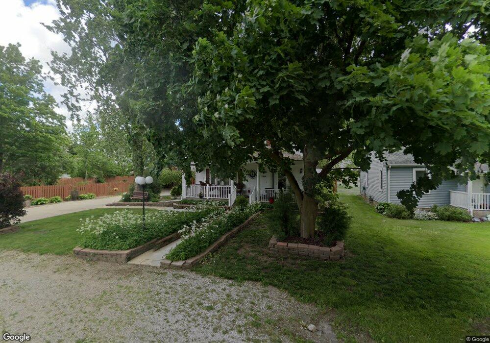 1108 N 16th St, Mattoon, IL 61938 - photo 1