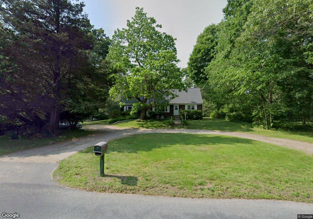 715 Curtis Corner Rd, Wakefield, RI 02879 - photo 1