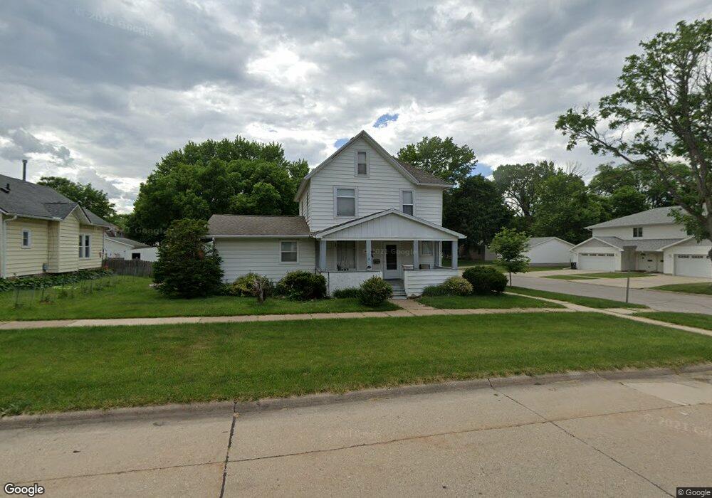 2103 Clay St, Cedar Falls, IA 50613 - photo 1