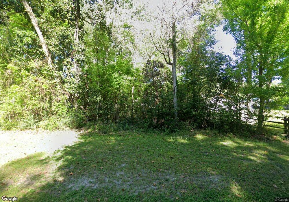 1054 SW Riverside Ave, Fort White, FL 32038 - photo 1