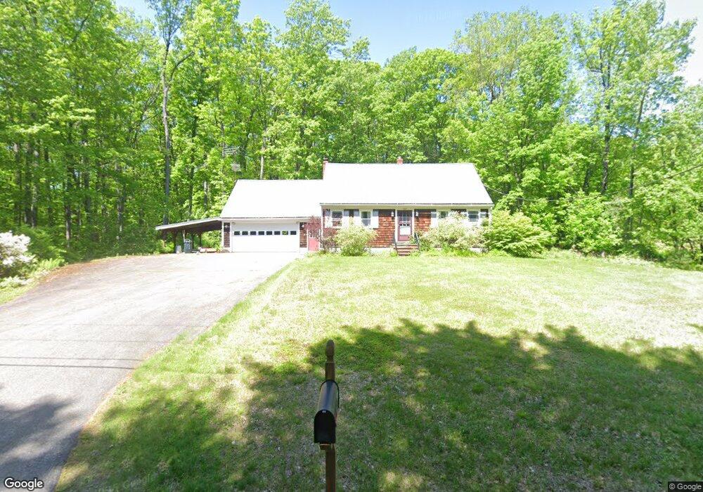 289 Lincoln Ave, Gardiner, ME 04345 - photo 1