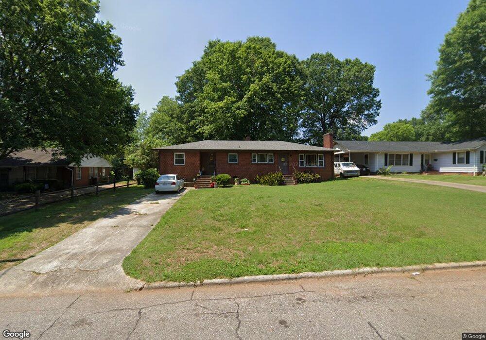 627 Holland Dr, Statesville, NC 28677 - photo 1