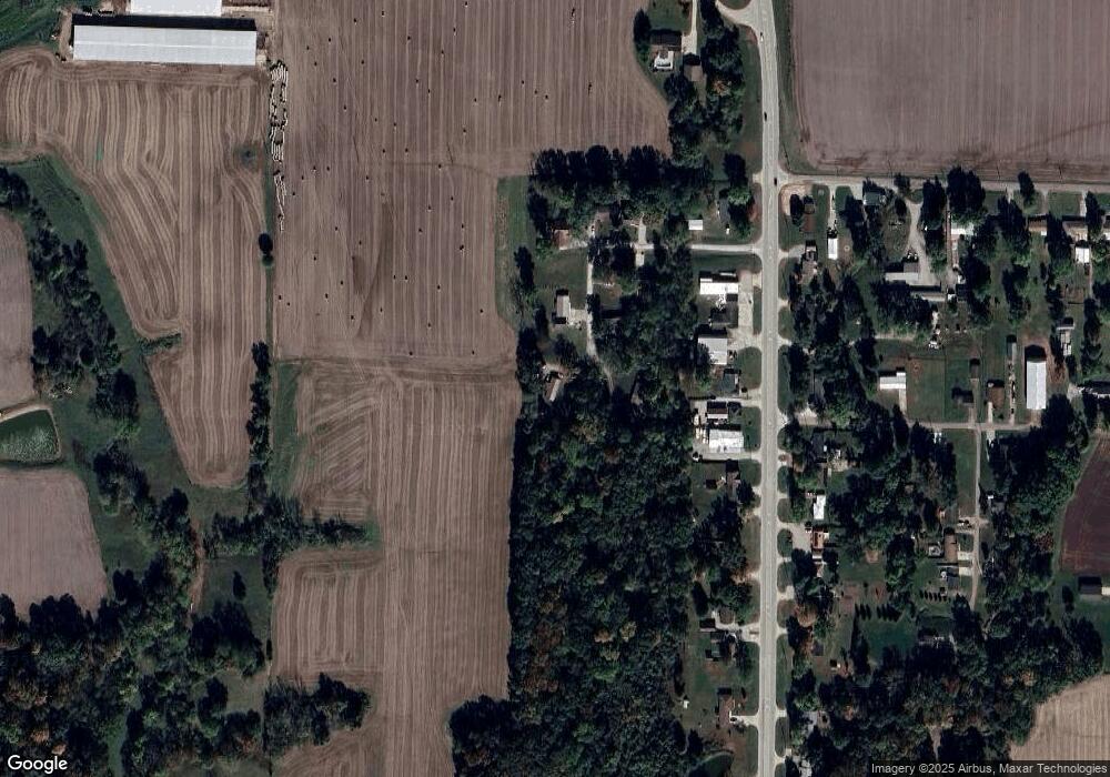 9393 N Landon Ln, Effingham, IL 62401 - photo 1